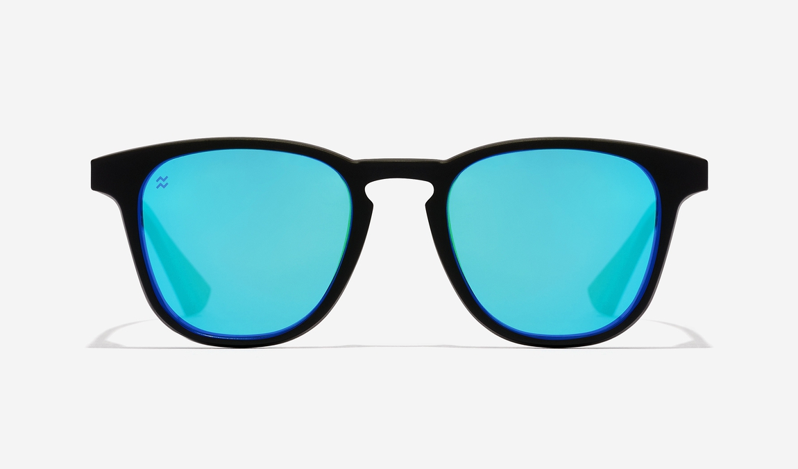 Hawkers WALL - POLARIZED BLACK EMERALD master image number 1