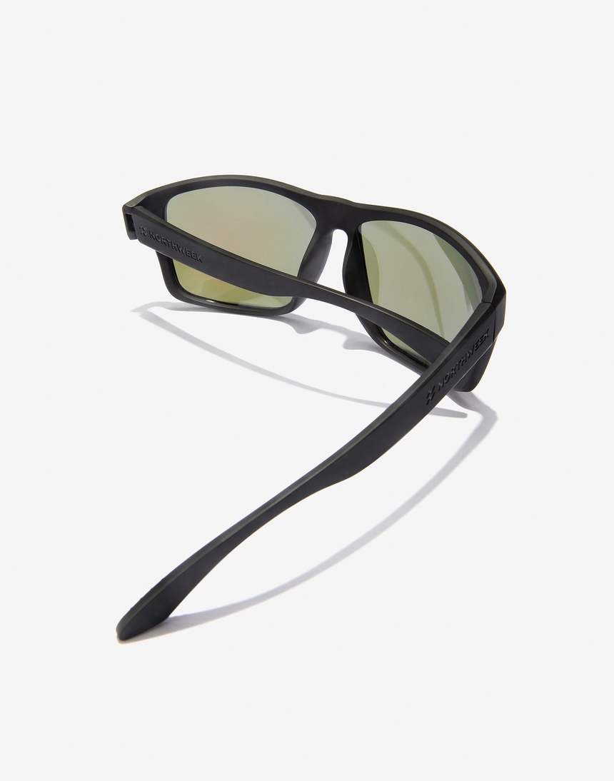 Hawkers BOLD - POLARIZED BLACK SKY master image number 4.0