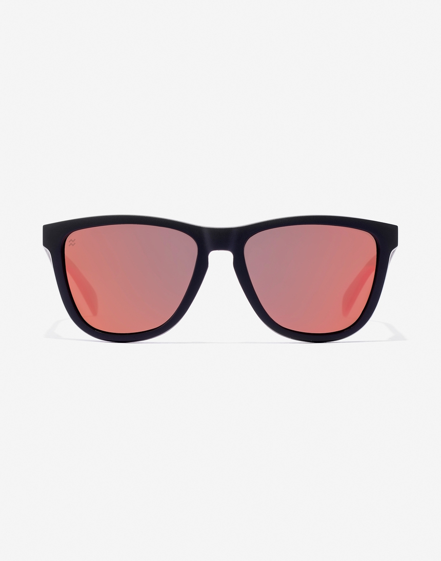 Hawkers REGULAR - POLARIZED MATTE BLACK RUBY master image number 1.0