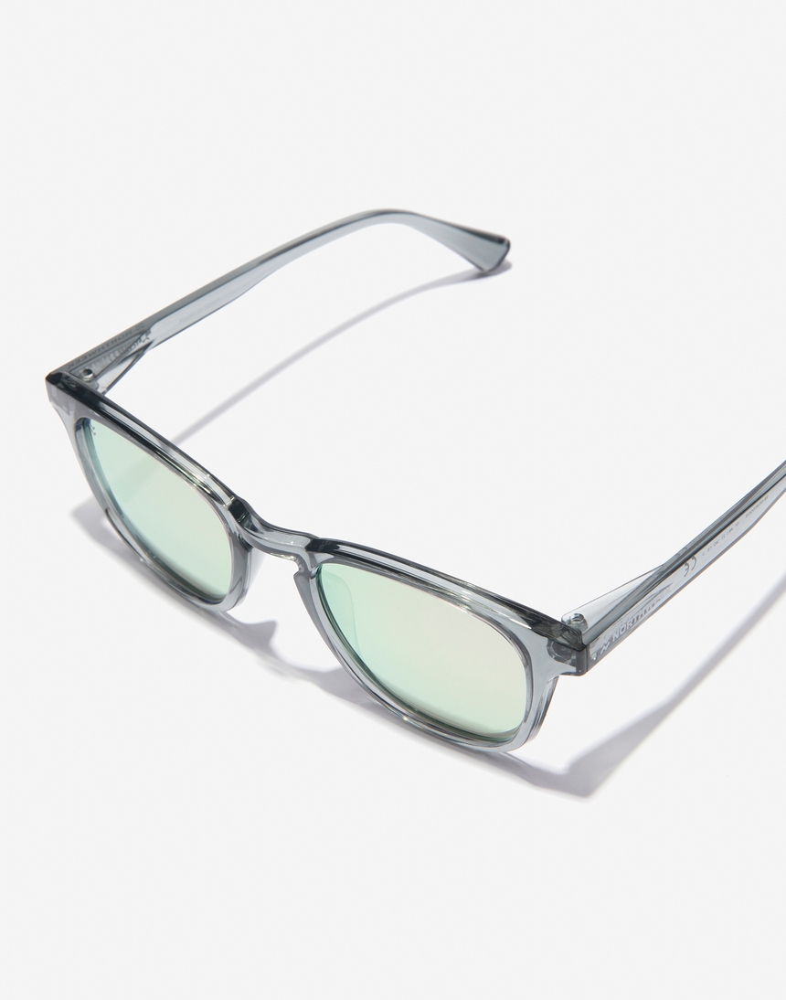 Hawkers WALL - POLARIZED GREY ROSA AZZURRA master image number 5.0