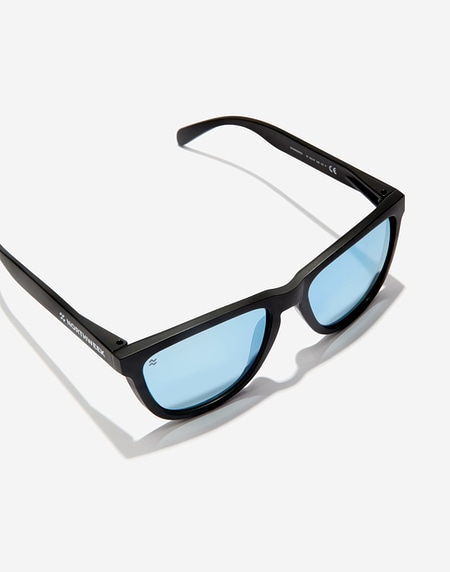 Lunettes de soleil Northweek REGULAR MATTE BLACK - BLUE CHROME