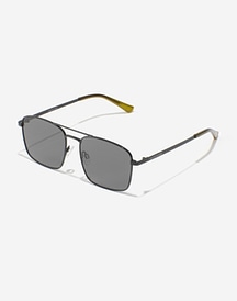 Hawkers PIT - POLARIZED BLACK DARK w180